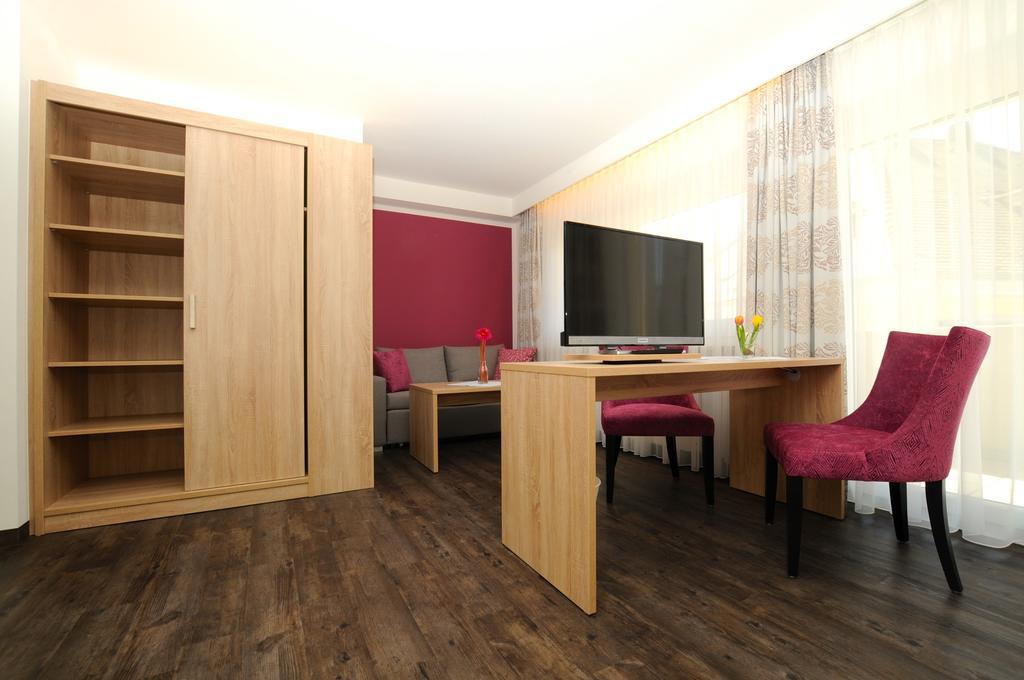 Hotel Ritter Тетнанг Экстерьер фото