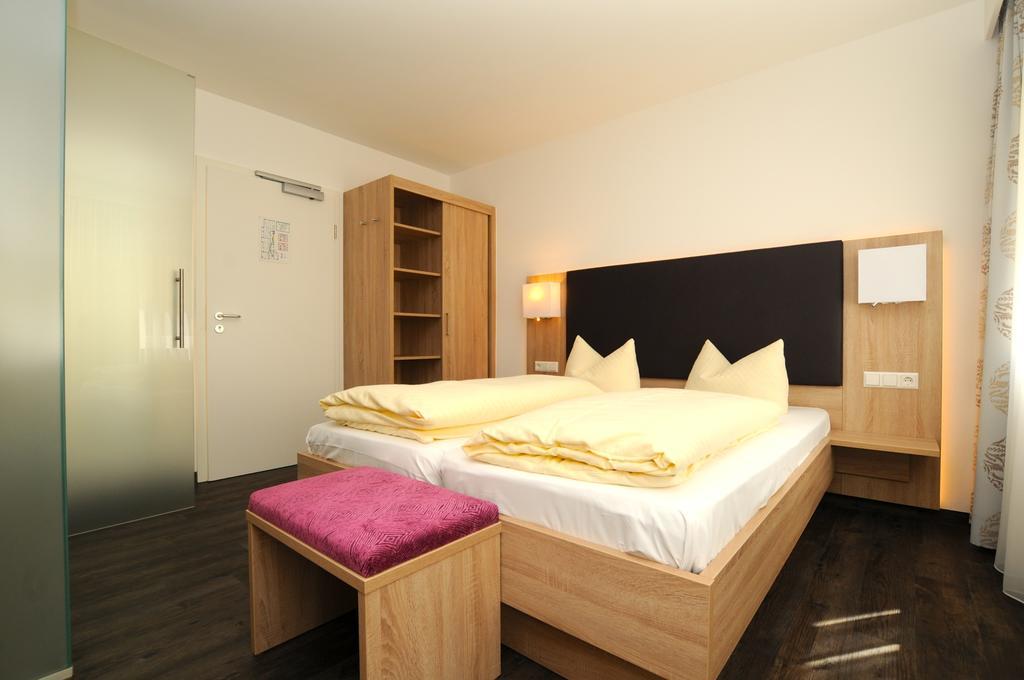 Hotel Ritter Тетнанг Номер фото